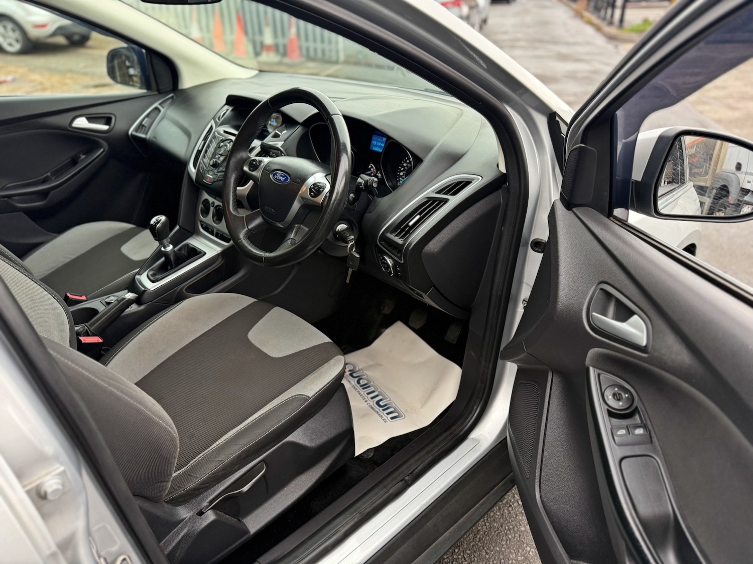 Used Ford Focus 2013 for sale - 76466604: Photo 10