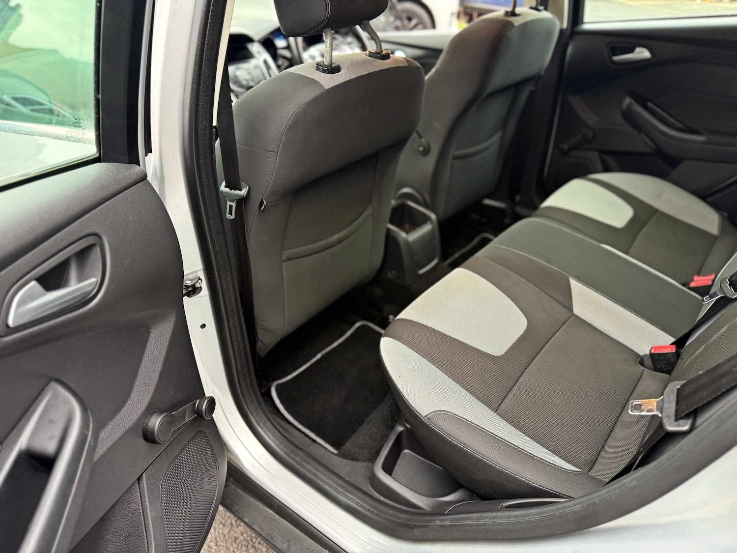 Used Ford Focus 2013 for sale - 76466604: Photo 12