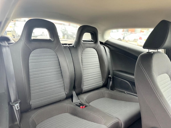 Used Volkswagen Scirocco 2011 for sale - 76306889: Photo 24