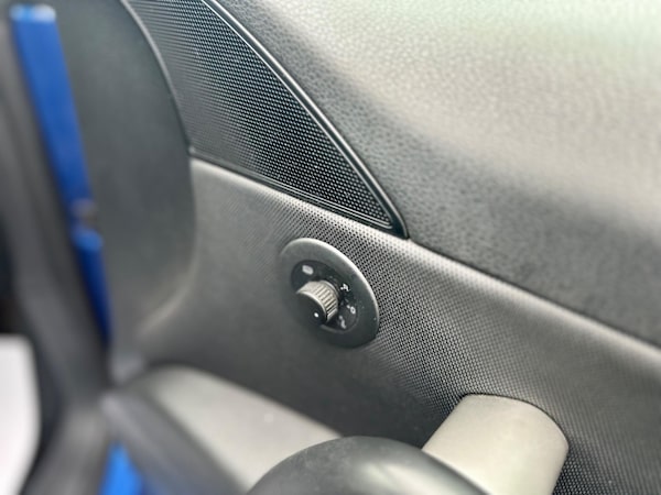 Used Volkswagen Scirocco 2011 for sale - 76306889: Photo 46