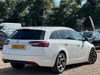 Used Vauxhall Insignia 2015 for sale - 76095211: Photo 2