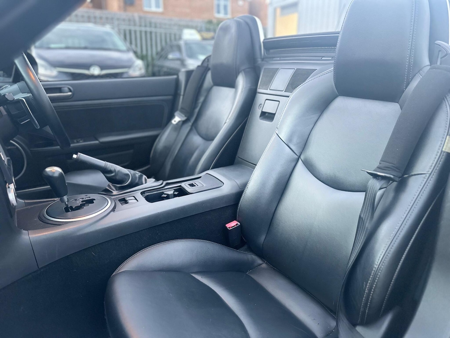 Used Mazda MX-5 2010 for sale - 76337620: Photo 24