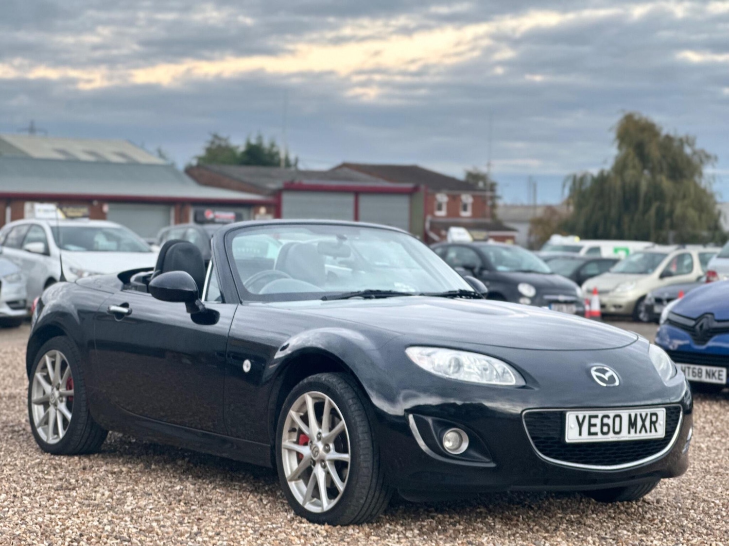 Used Mazda MX-5 2010 for sale - 76337620: Photo 8