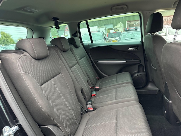 Used Vauxhall Zafira Tourer 2018 for sale - 76282828: Photo 21