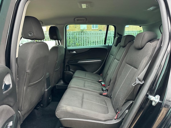 Used Vauxhall Zafira Tourer 2018 for sale - 76282828: Photo 27
