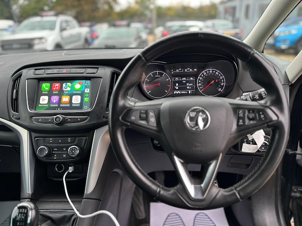 Used Vauxhall Zafira Tourer 2018 for sale - 76282828: Photo 35