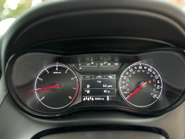 Used Vauxhall Zafira Tourer 2018 for sale - 76282828: Photo 37