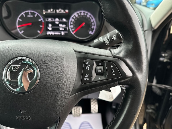 Used Vauxhall Zafira Tourer 2018 for sale - 76282828: Photo 38