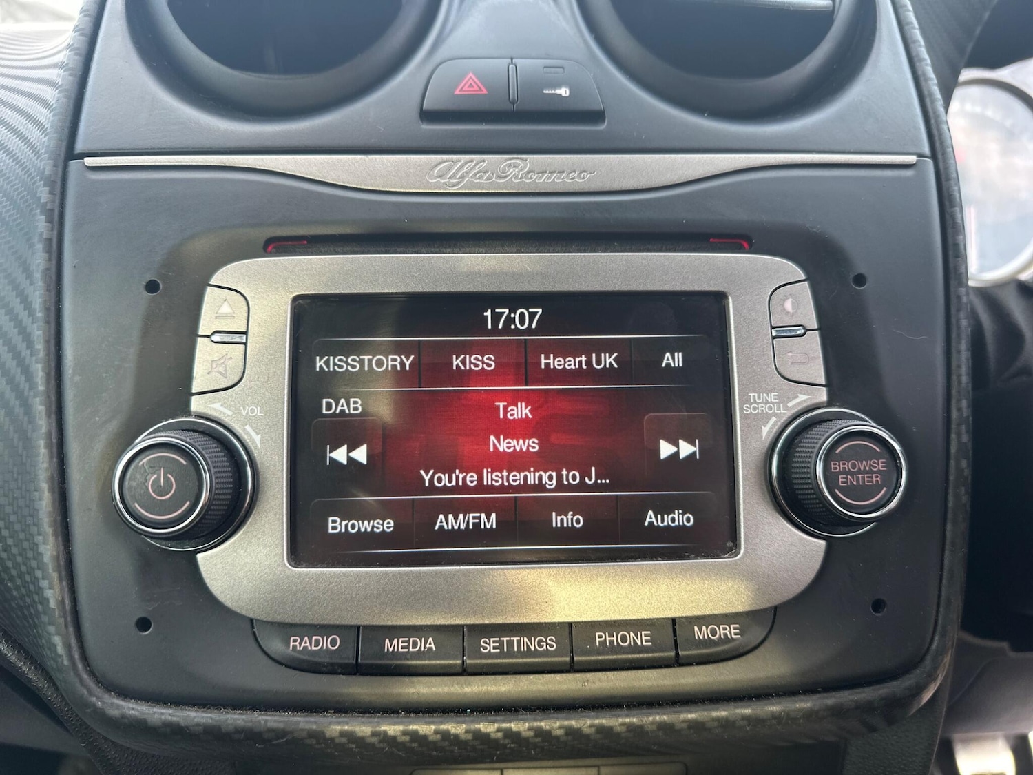 Used Alfa Romeo MiTo 2015 for sale - 76371127: Photo 32