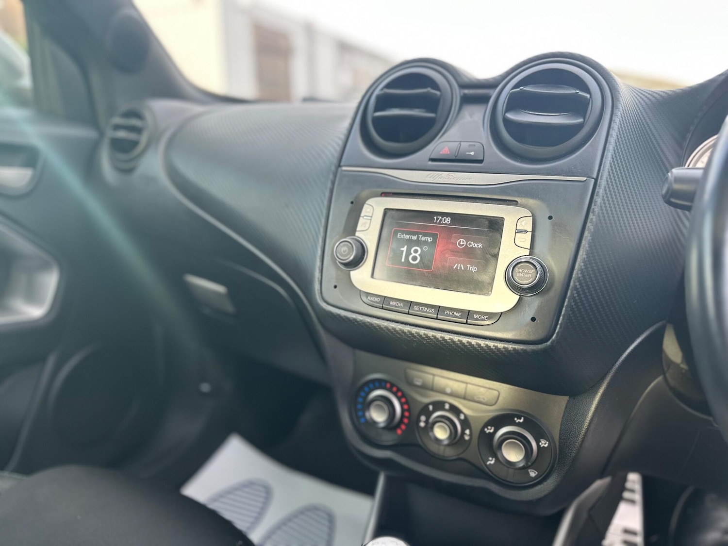 Used Alfa Romeo MiTo 2015 for sale - 76371127: Photo 38