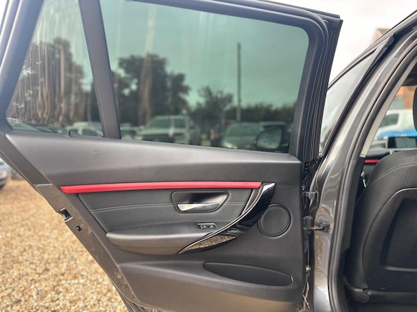 Used BMW 3 Series 2018 for sale - 76071573: Photo 28