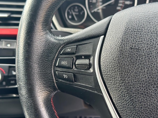 Used BMW 3 Series 2018 for sale - 76071573: Photo 34