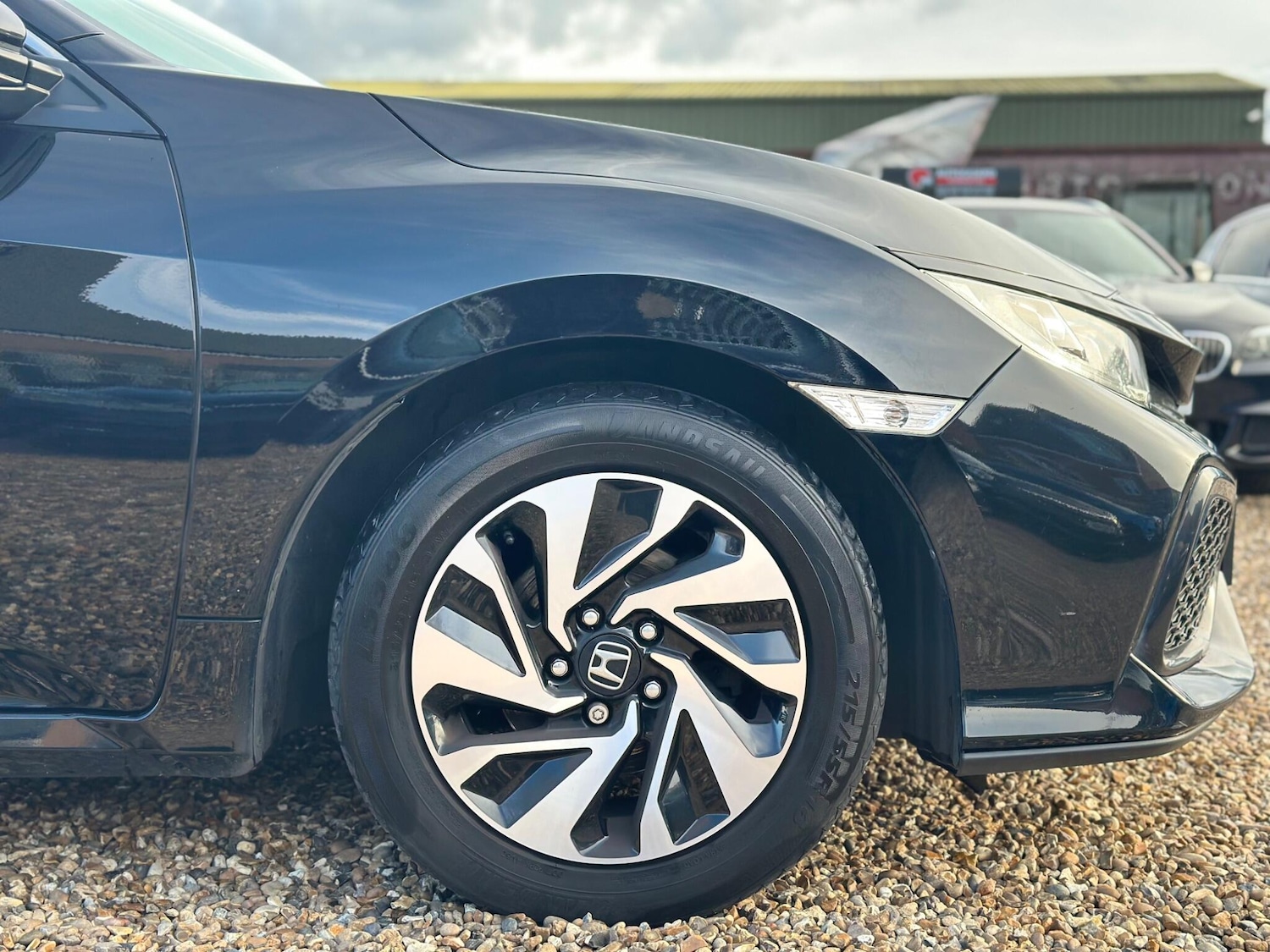 Used Honda Civic 2017 for sale - 76361195: Photo 13