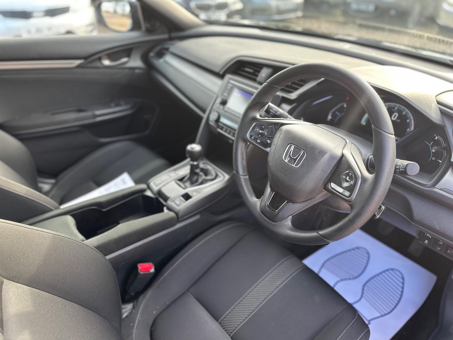 Used Honda Civic 2017 for sale - 76361195: Photo 19
