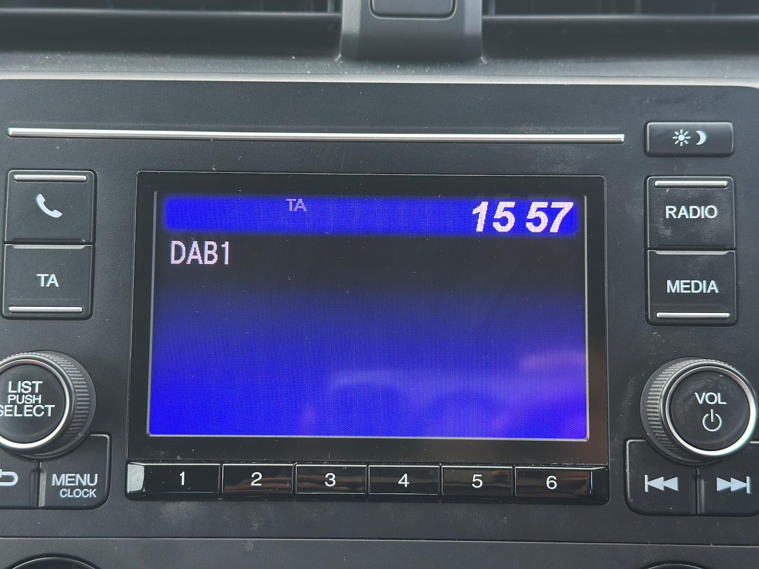 Used Honda Civic 2017 for sale - 76361195: Photo 42