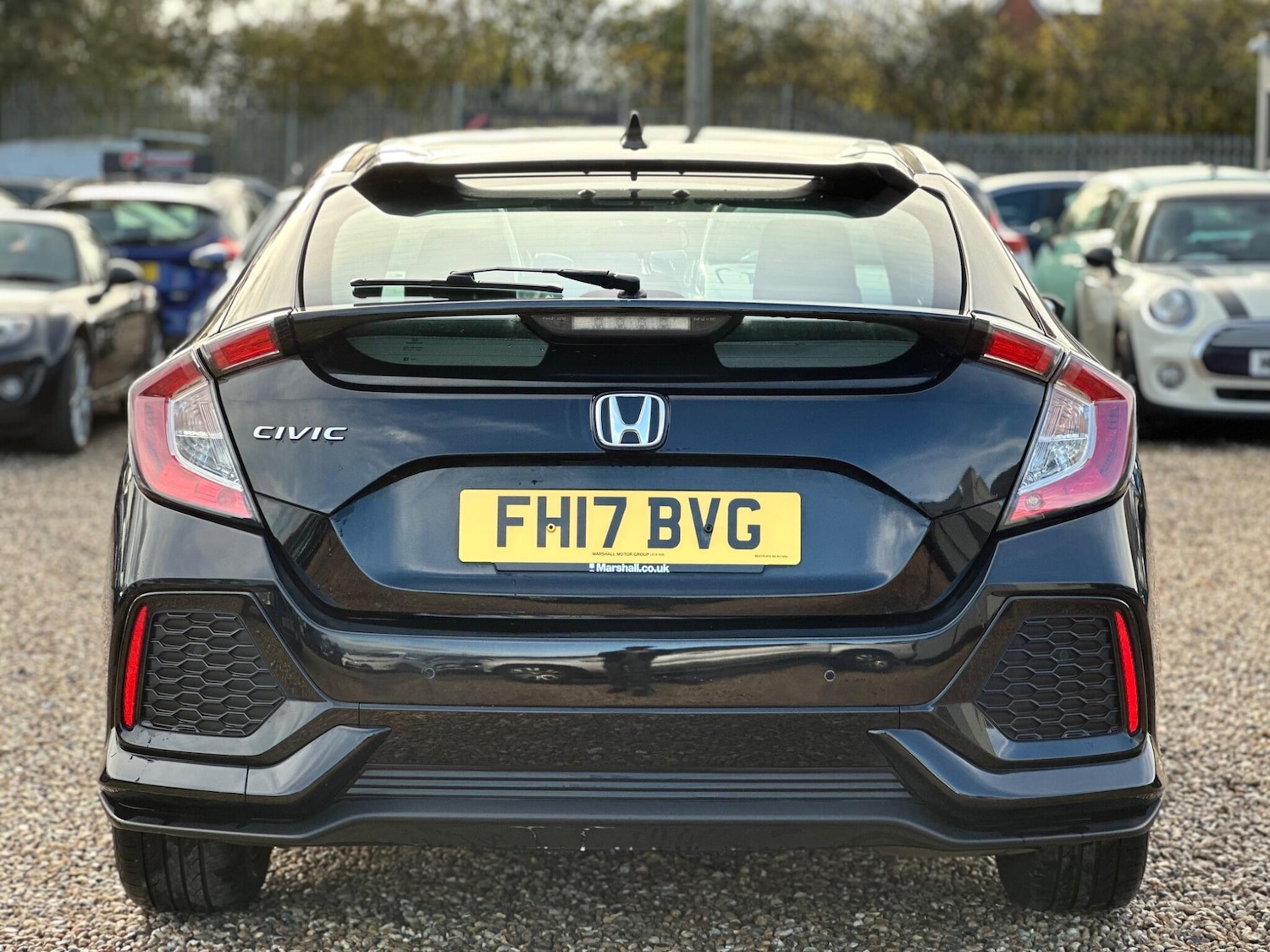 Used Honda Civic 2017 for sale - 76361195: Photo 9