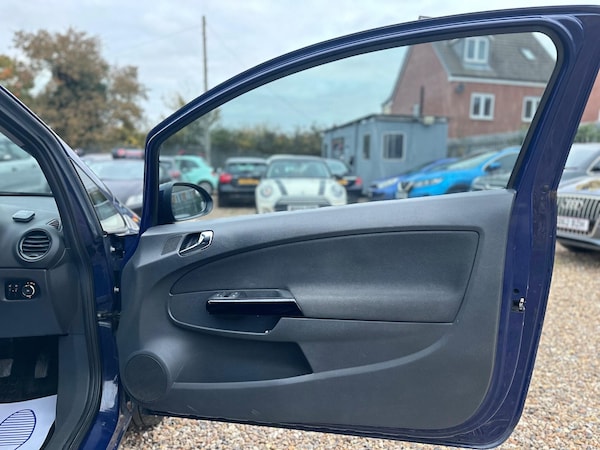 Used Vauxhall Corsa 2012 for sale - 76294849: Photo 19