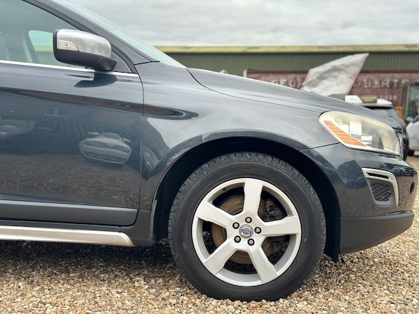 Used Volvo XC60 2011 for sale - 76199779: Photo 16