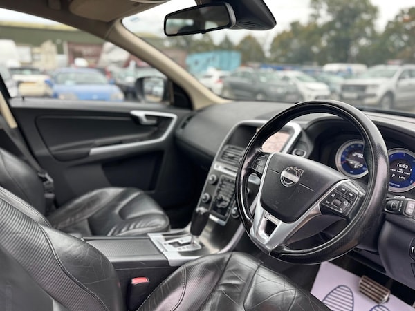 Used Volvo XC60 2011 for sale - 76199779: Photo 21
