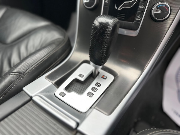 Used Volvo XC60 2011 for sale - 76199779: Photo 42