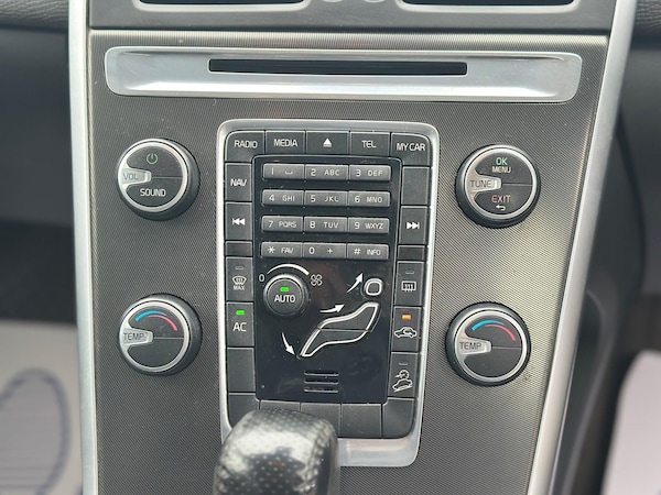 Used Volvo XC60 2011 for sale - 76199779: Photo 49