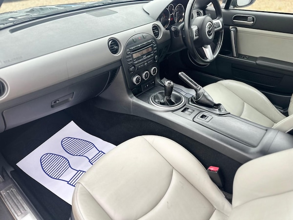 Used Mazda MX-5 2011 for sale - 76043249: Photo 26