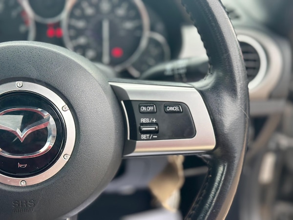 Used Mazda MX-5 2011 for sale - 76043249: Photo 30