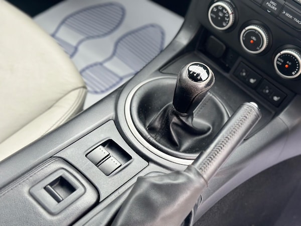 Used Mazda MX-5 2011 for sale - 76043249: Photo 39