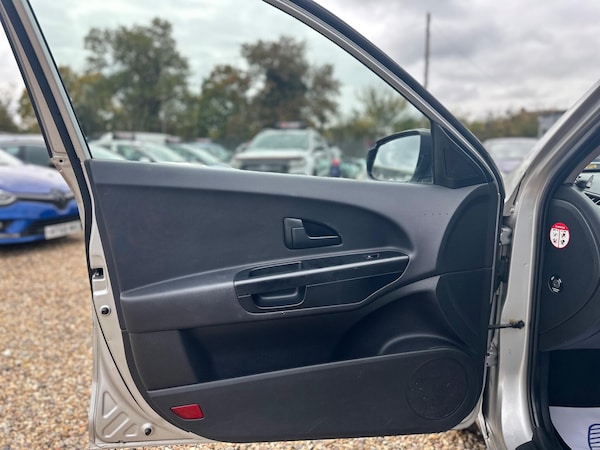 Used Kia Ceed 2012 for sale - 76295138: Photo 21