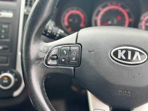 Used Kia Ceed 2012 for sale - 76295138: Photo 32