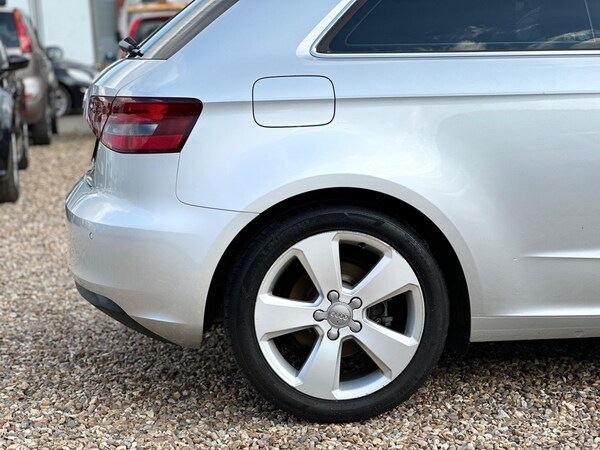 Used Audi A3 2014 for sale - 76020367: Photo 11