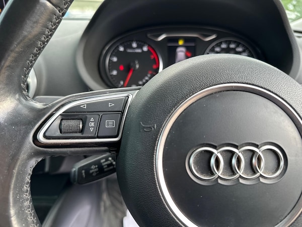 Used Audi A3 2014 for sale - 76020367: Photo 32
