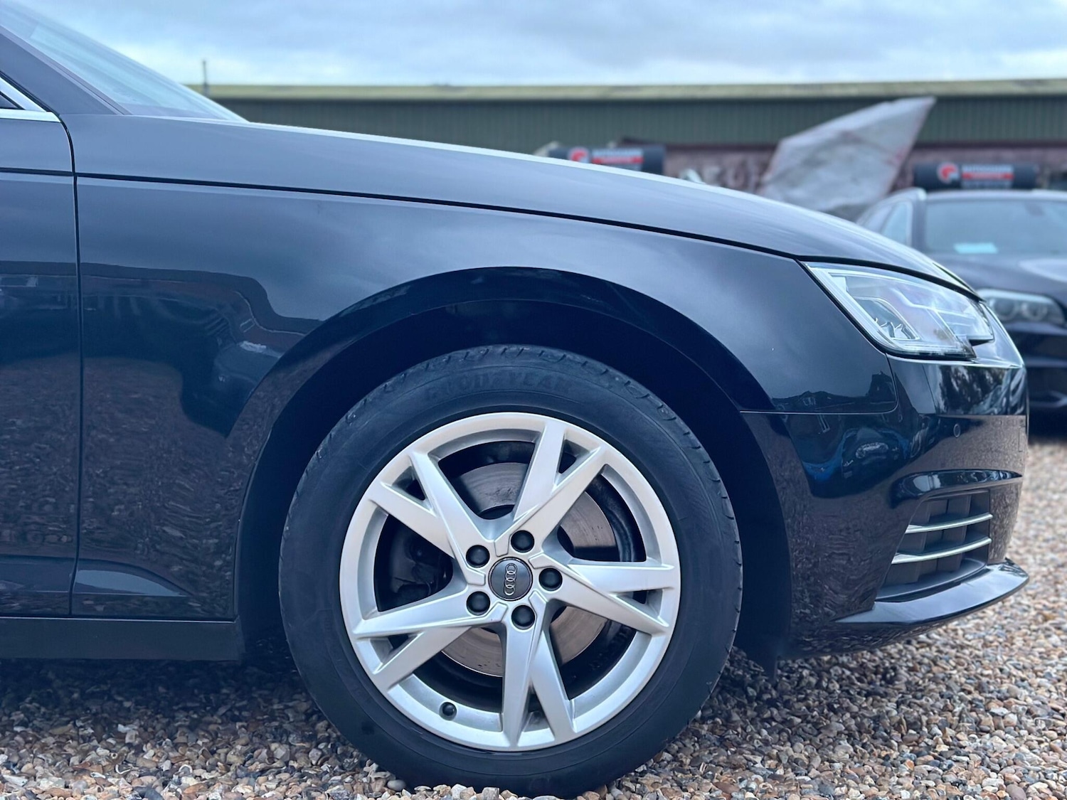 Used Audi A4 Avant 2016 for sale - 76371502: Photo 16