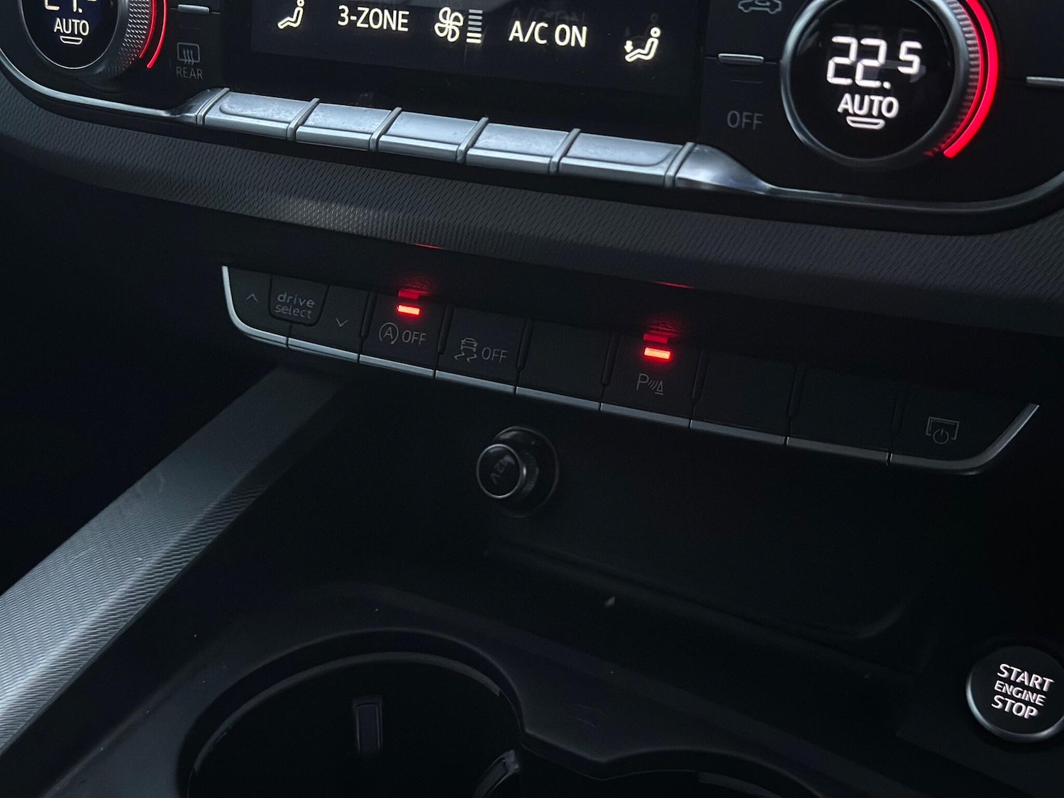 Used Audi A4 Avant 2016 for sale - 76371502: Photo 43