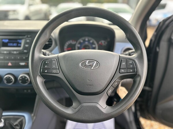 Used Hyundai i10 2014 for sale - 76109770: Photo 25