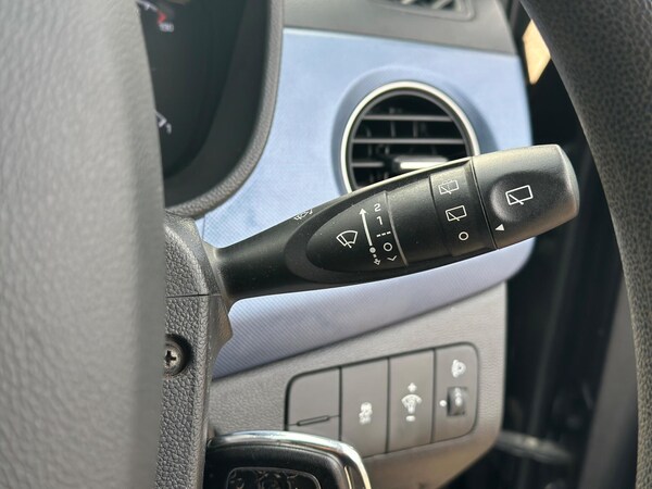 Used Hyundai i10 2014 for sale - 76109770: Photo 29