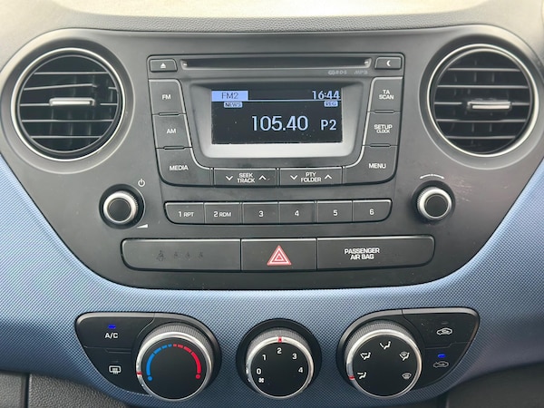 Used Hyundai i10 2014 for sale - 76109770: Photo 33