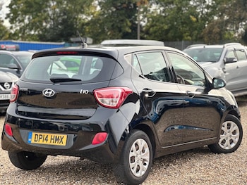 Used Hyundai i10 2014 for sale - 76109770: Photo 3