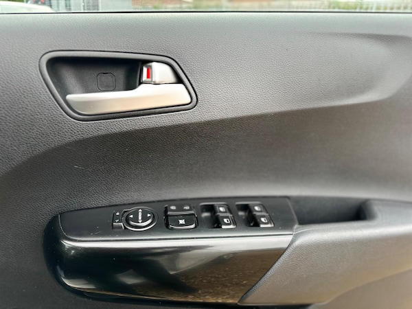 Used Kia Picanto 2017 for sale - 76021020: Photo 39