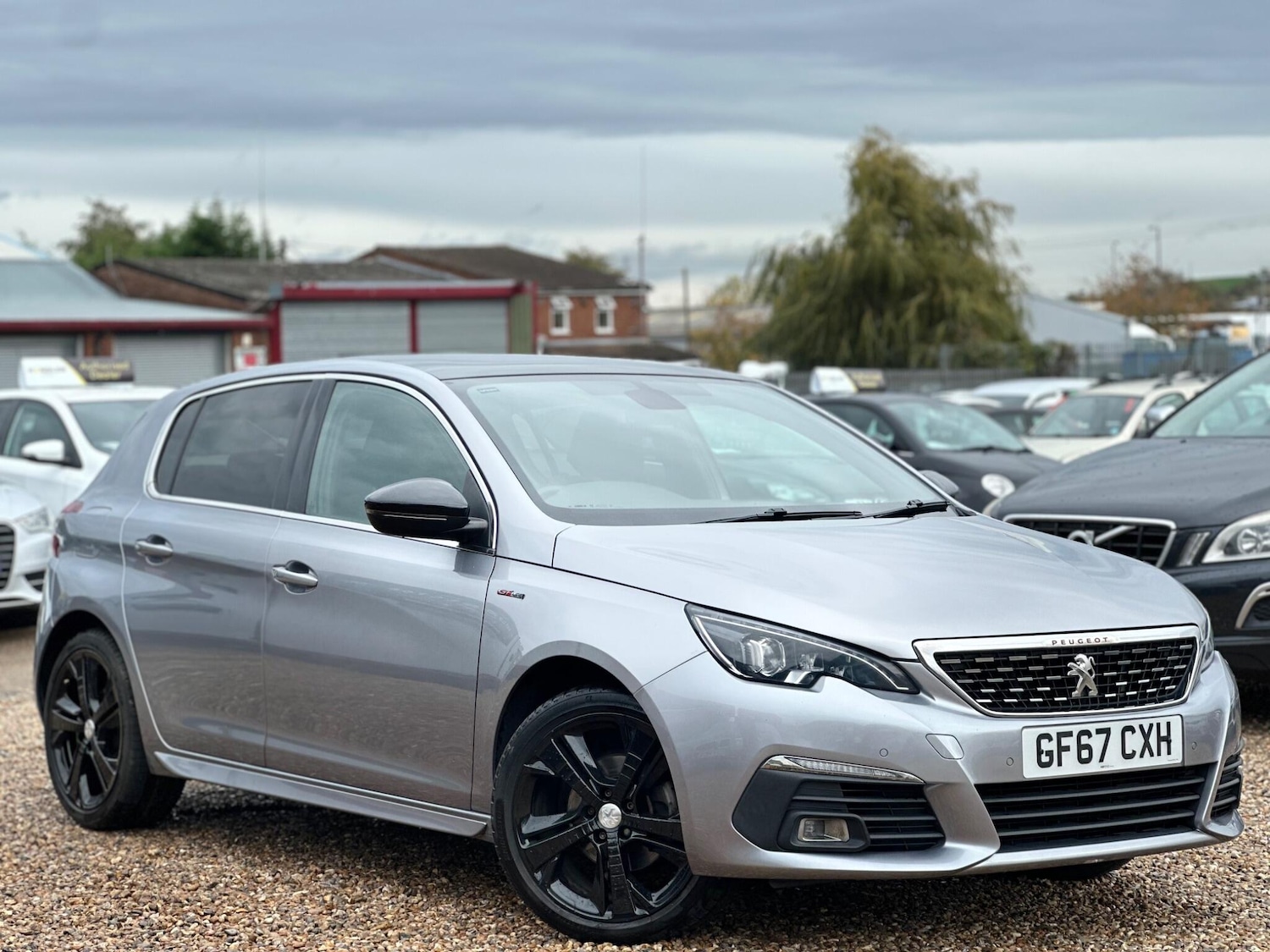 Used Peugeot 308 2017 for sale - 76360345: Photo 1