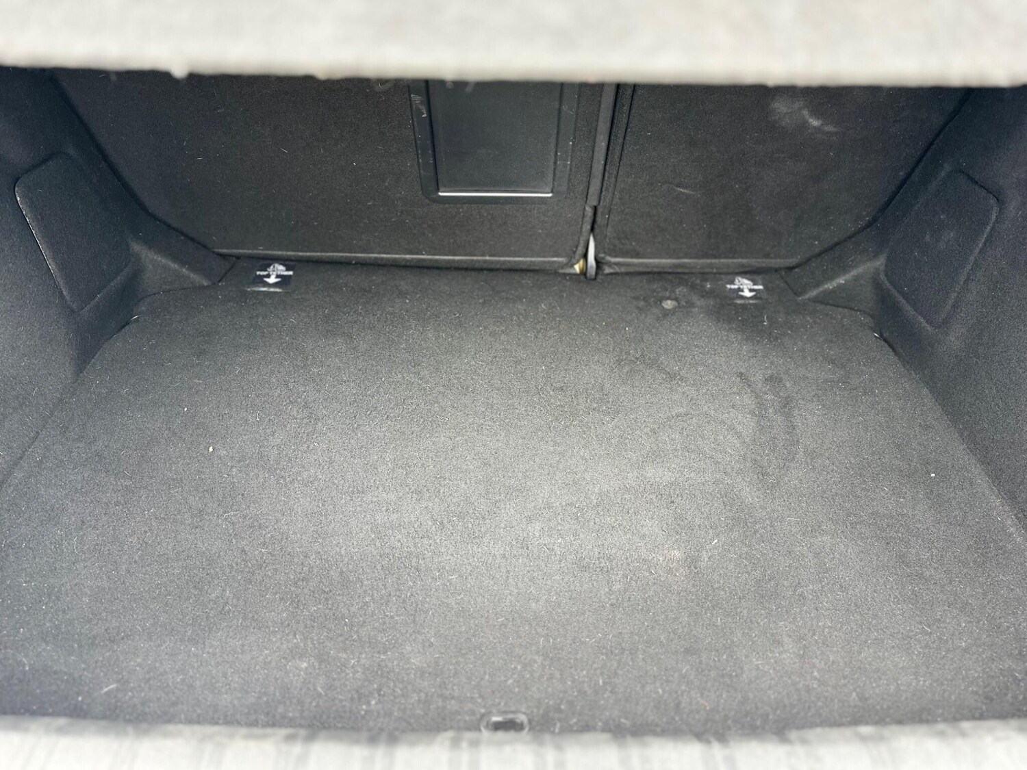 Used Peugeot 308 2017 for sale - 76360345: Photo 15