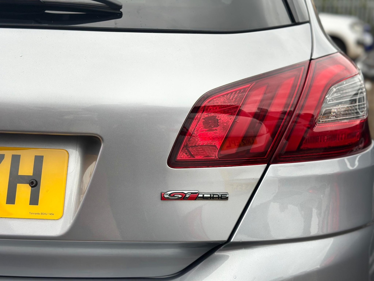 Used Peugeot 308 2017 for sale - 76360345: Photo 69