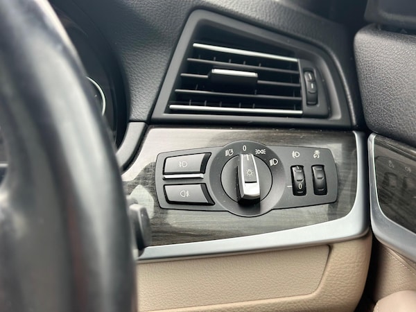 Used BMW 5 Series 2011 for sale - 76295474: Photo 38