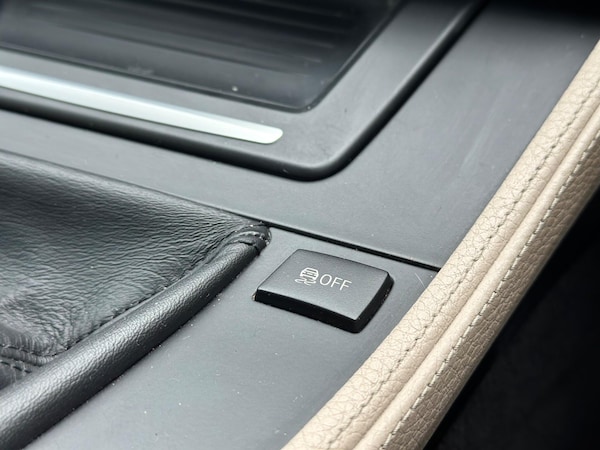 Used BMW 5 Series 2011 for sale - 76295474: Photo 42