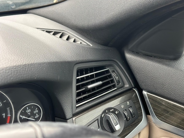 Used BMW 5 Series 2011 for sale - 76295474: Photo 43