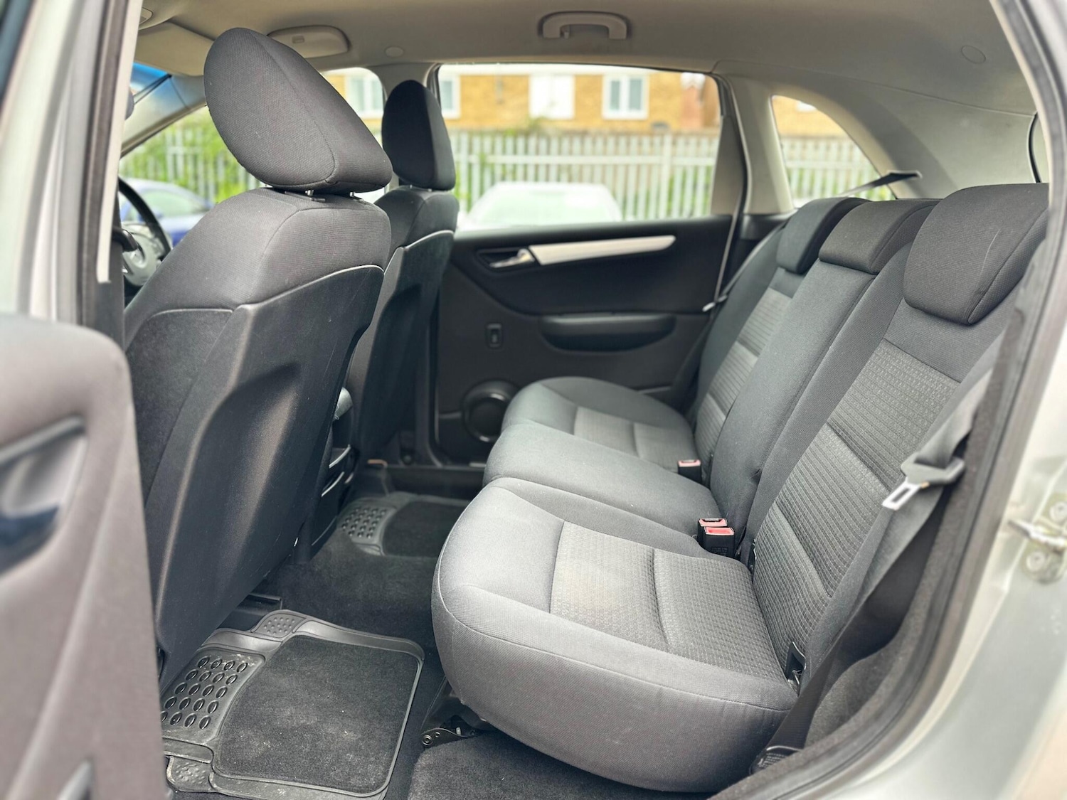 Used Mercedes-Benz B-Class 2008 for sale - 76020334: Photo 27