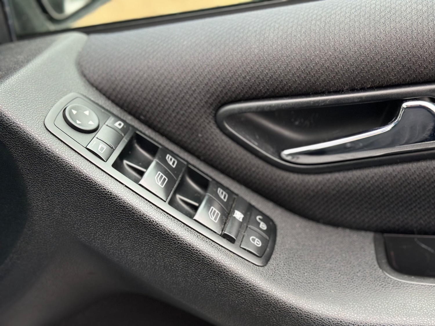 Used Mercedes-Benz B-Class 2008 for sale - 76020334: Photo 37