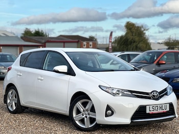 Toyota - Auris