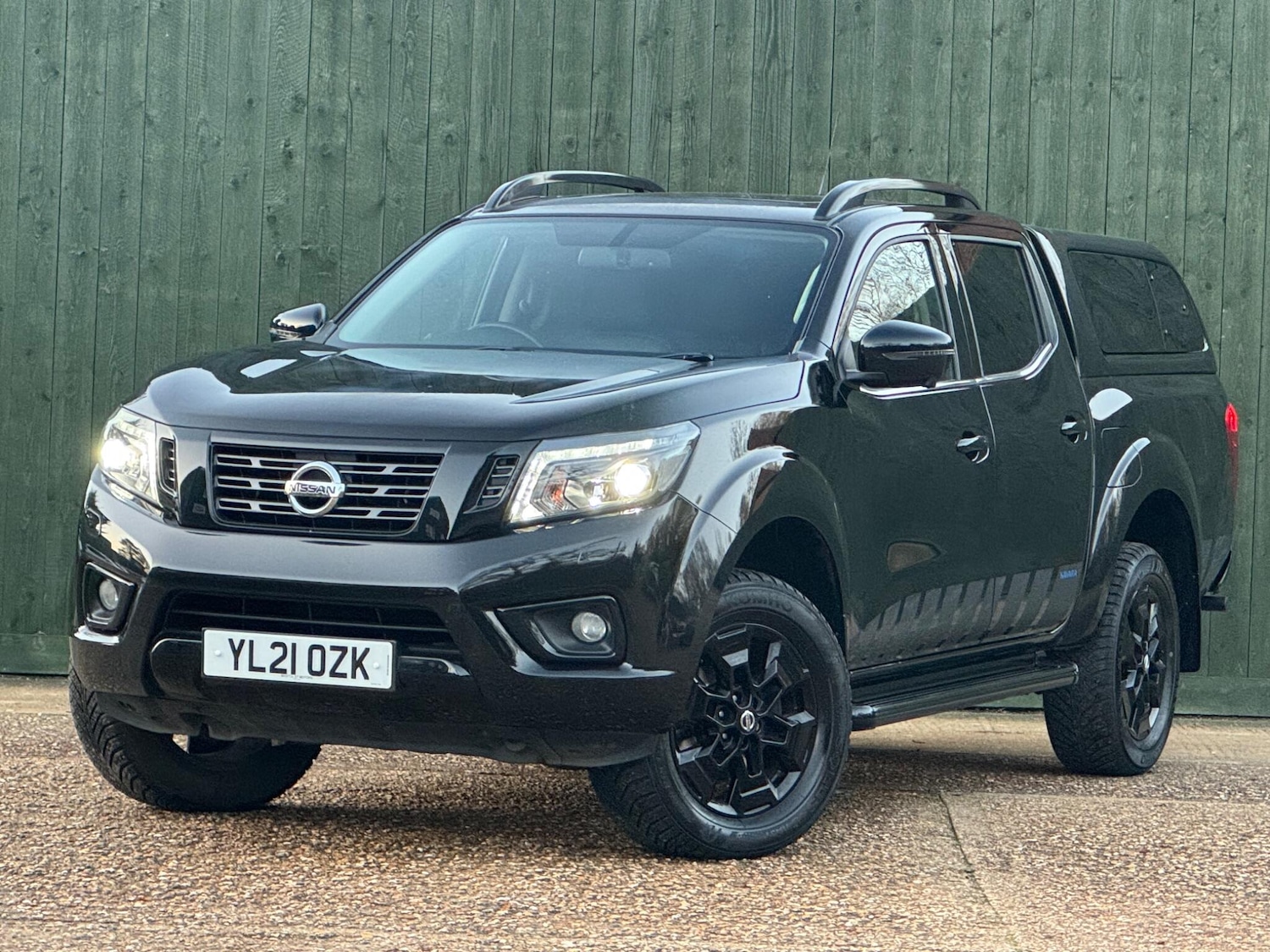 Used Nissan Navara 2021 for sale - 76898308: Photo 14