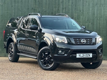 Used Nissan Navara 2021 for sale - 76898308: Photo
